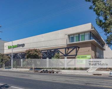 Storage Units for Rent available at 7736 Haskell Avenue, Van Nuys, CA 91406