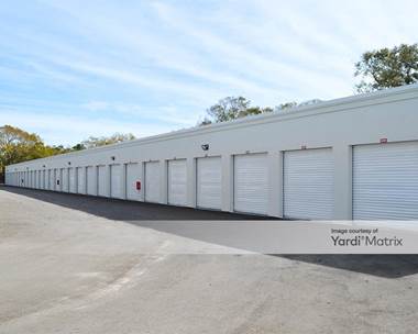 Storage Units for Rent available at 901 20th Street, Vero Beach, FL 32960