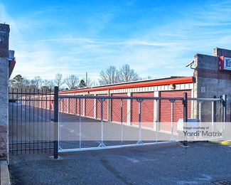 Photo 2 of English Creek Self Storage - 1187 Ocean Heights Avenue, Egg Harbor Township, NJ