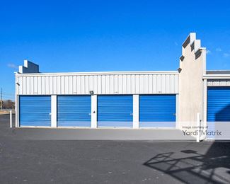 Photo 6 of Clayton-s Self Storage - 2141 Absecon Blvd, Atlantic City, NJ