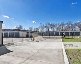Photo 3 of EZMove Storage - 601 Howerton Lane, Eureka, MO