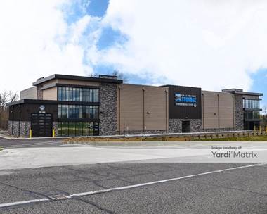 Storage Units for Rent available at 733 East Till Road, Fort Wayne, IN 46825