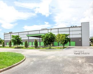 Photo 2 of Extra Space Storage - 5311 34th Street West, Bradenton, FL