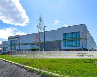 Photo 2 of Extra Space Storage - 3420 Kirkwood Hwy, Wilmington, DE