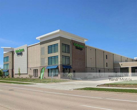 Photo 5 of Extra Space Storage - 2375 Autumn Blaze Way, Sun Prairie, WI