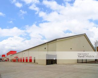 Photo 3 of Public Storage - 20250 East 9 Mile Road, St Clair Shores, MI