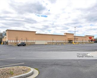 Photo 4 of CubeSmart Self Storage - 300 East Pulaski Hwy, Elkton, MD