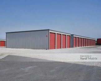 Photo 3 of Midway Storage - 1775 310 Hwy, Lovell, WY