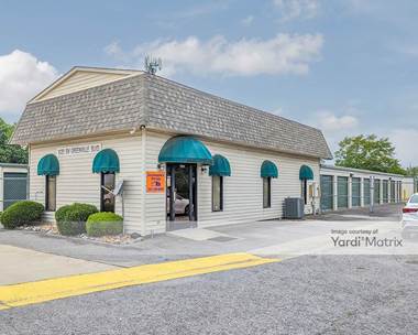 Storage Units for Rent available at 1020 SW Greenville Blvd, Greenville, NC 27834