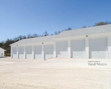 Storage Units for Rent available at 2900 Renns Lake Road, Jefferson City, MO 65109