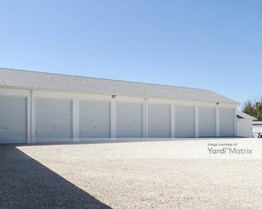 Storage Units for Rent available at 2900 Renns Lake Road, Jefferson City, MO 65109