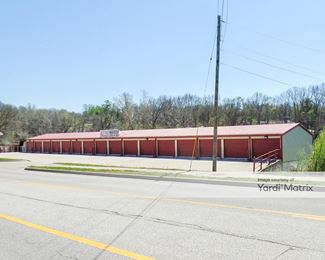 Photo 2 of Access Storage - 2320 East Mccarty Street, Jefferson City, MO
