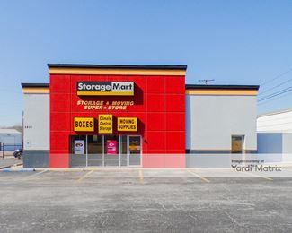 Photo 1 of StorageMart - 2403 Rangeline Street, Columbia, MO