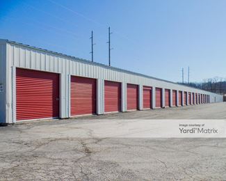 Photo 2 of StorageMart - 2403 Rangeline Street, Columbia, MO