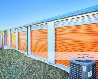 Photo 4 of Prime Storage - 1059 Cedar Point Blvd, Cedar Point, NC