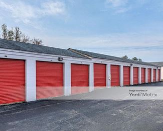 Photo 3 of Storage Rentals of America - 108 North Marine Blvd, Jacksonville, NC
