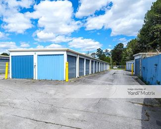 Photo 4 of StorMark Self Storage - 549 Freedom Way, Midway Park, NC