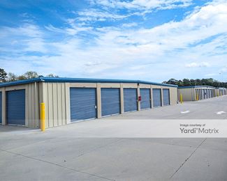 Photo 4 of Pinnacle Storage - 1121 Old Maplehurst Road, Jacksonville, NC