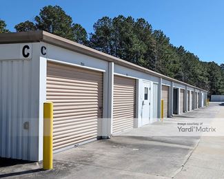 Photo 3 of United Storage - 3820 US Hwy 70 East, New Bern, NC