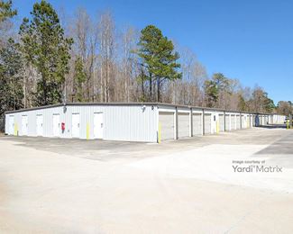 Photo 5 of United Storage - 3820 US Hwy 70 East, New Bern, NC