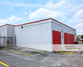Photo 1 of Storage Rentals of America - 135 Center Street, Jacksonville, NC