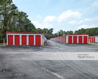 Photo 4 of Storage Rentals of America - 135 Center Street, Jacksonville, NC