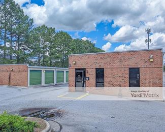 Photo 3 of Storage America - 1071 Spring Forest Road, Greenville, NC