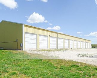 Photo 6 of Apache U-Store-It - 602 Geld Street, Jefferson City, MO
