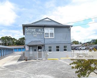 Photo 3 of KO Storage - 212 Center Street, Jacksonville, NC