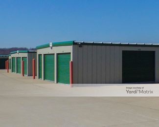 Photo 1 of StorageMart - 1500 Creekwood Pkwy, Columbia, MO