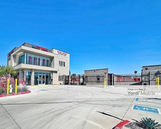 Photo 4 of US Storage Centers - 315 A Street, Galt, CA