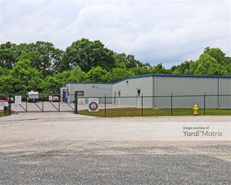 Photo 2 of FreeUp Storage - 6909 Outdoor Lane, Hixson, TN