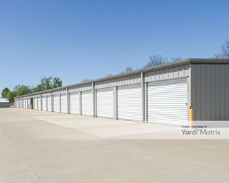 Photo 3 of Pro Storage Center - 4922 Business 50 West, Jefferson City, MO