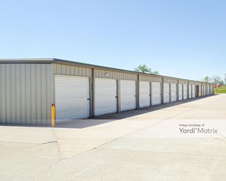 Photo 4 of Pro Storage Center - 4922 Business 50 West, Jefferson City, MO