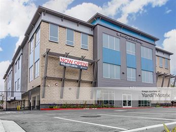 Photo 4 of StorQuest Self Storage - 4451 Market Street, Ventura, CA