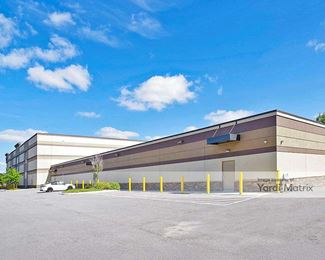 Photo 3 of Extra Space Storage - 2334 South Semoran Blvd, Orlando, FL