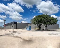 Image for CubeSmart Self Storage - 316 Factory Outlet Drive, Corsicana, TX