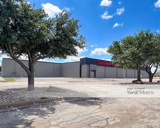 Photo 4 of CubeSmart Self Storage - 316 Factory Outlet Drive, Corsicana, TX