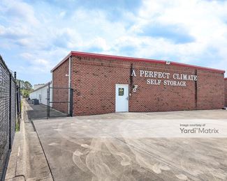 Photo 2 of A Perfect Climate Self Storage - 719 Bell Fork Road, Jacksonville, NC