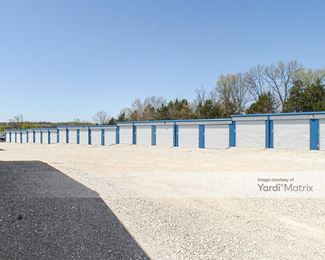 Photo 5 of Lakeway Storage LLC - 5329 Monticello Road, Jefferson City, MO