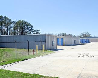 Photo 4 of United Storage - 3721 Dr. Martin Luther King Jr Blvd, New Bern, NC