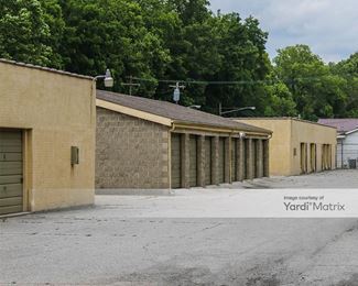 Photo 2 of KO Storage - 1073 North Main Street, Franklin, OH