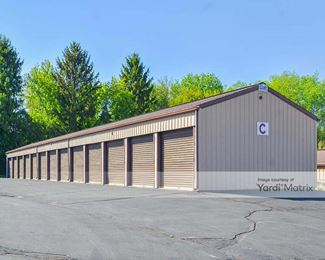 Photo 2 of A-B Mini Storage - 2828 Business 20 West, Freeport, IL
