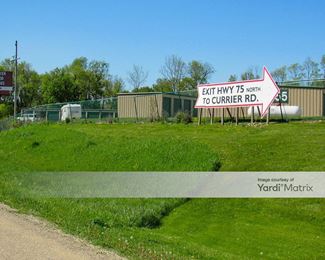Photo 3 of Total Self Storage - 1598 East Currier Road, Freeport, IL