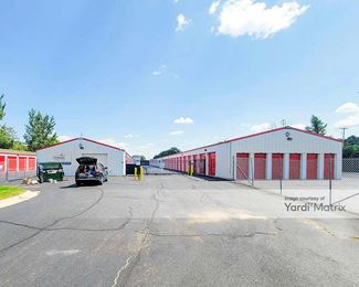 Photo 3 of Storage Rentals of America - 5750 Sandy Hollow Road, Rockford, IL