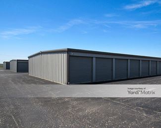 Photo 4 of A1 Storage - 800 North 20th, Rochelle, IL