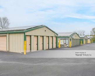 Photo 2 of King’s 625 Storage - 1451 Reading Road, Mohnton, PA