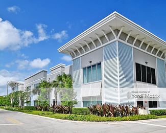 Photo 6 of StorQuest Self Storage - 4740 Woolbright Road, Golf, FL