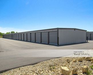 Photo 4 of A1 Storage - 13787 IL 72 Hwy, Davis Junction, IL