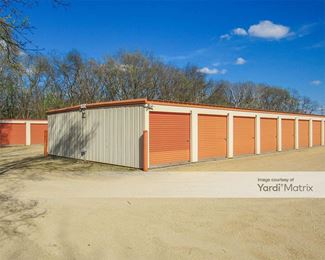Photo 3 of Blackhawk Mini Storage - 707 Prairie Hill Road, South Beloit, IL